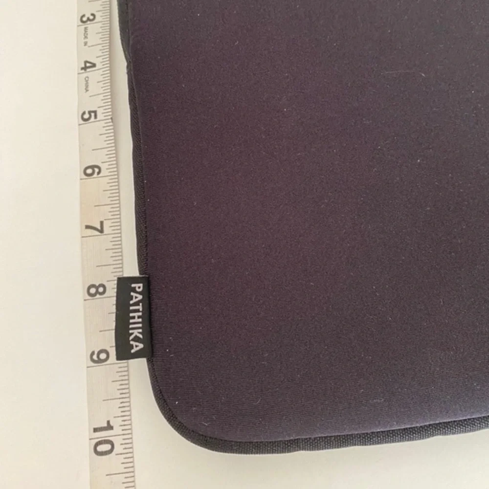 Target Black Neoprene Zippered Unisex Computer Laptop Sleeve